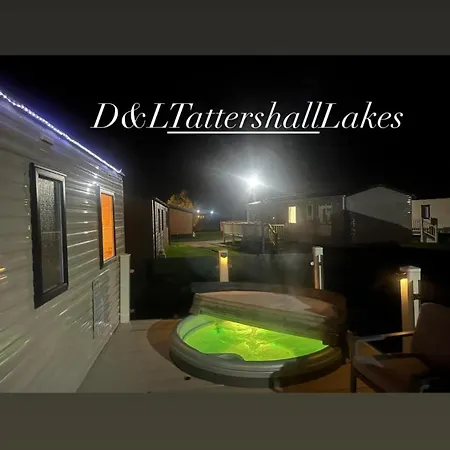 Tattershall Lakes 8Berth Caravan Break With Hottub Exterior photo